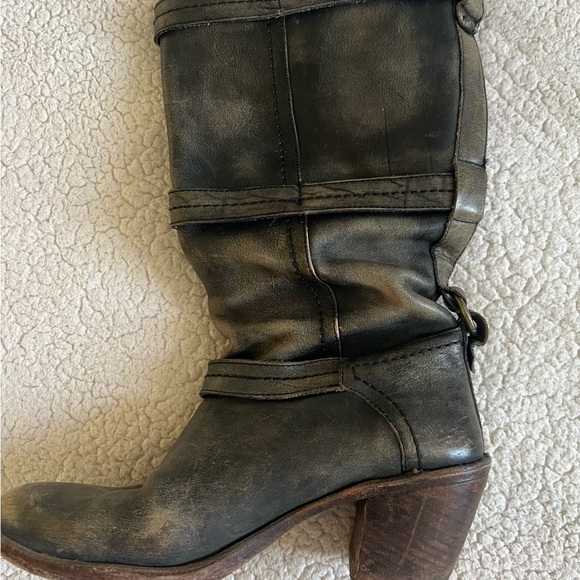Frye Women's Black Distressed Leather Boots - Picture 11 of 13